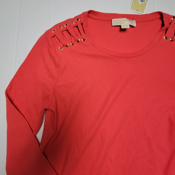 NWT! Michael Kors Lace Up Shoulder Thermal Top - Picture 6 of 12